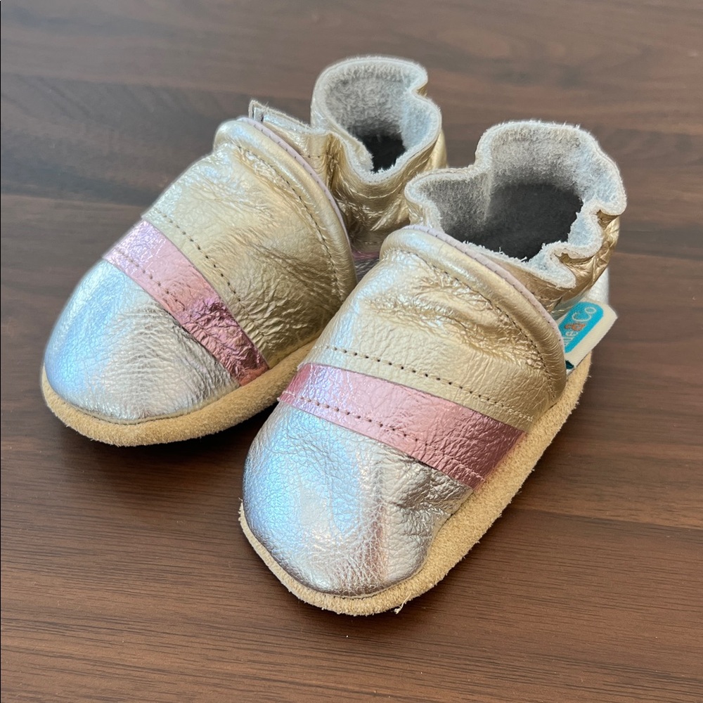 Cade & Co Baby Moccasins, 0-6 mo